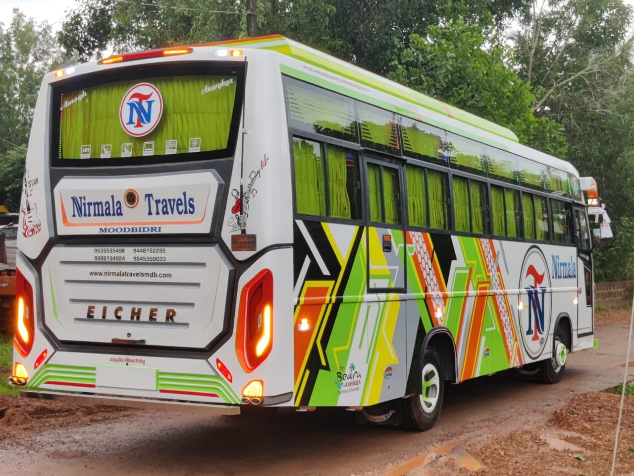 Mangalore to Mantralaya & Tirupathi Bus Service – 30 Seater