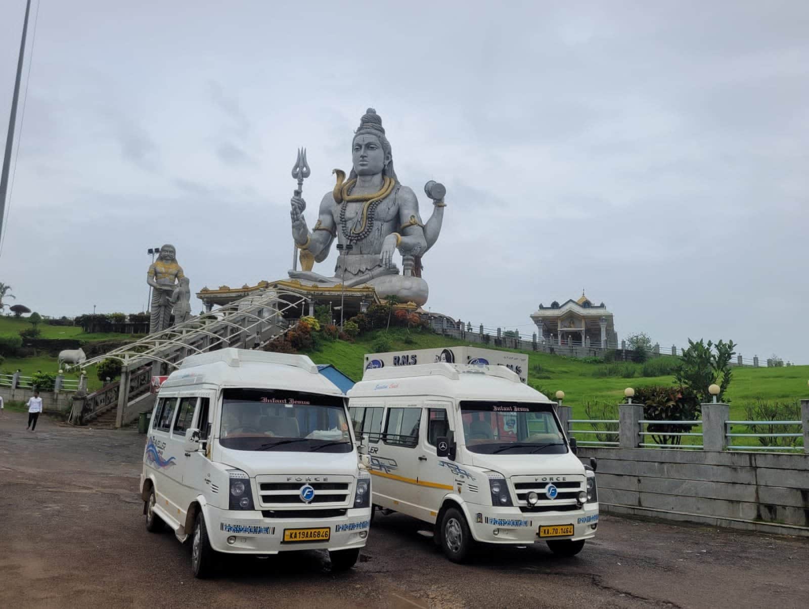 Tempo Traveller for Temple Trip in Mangalore