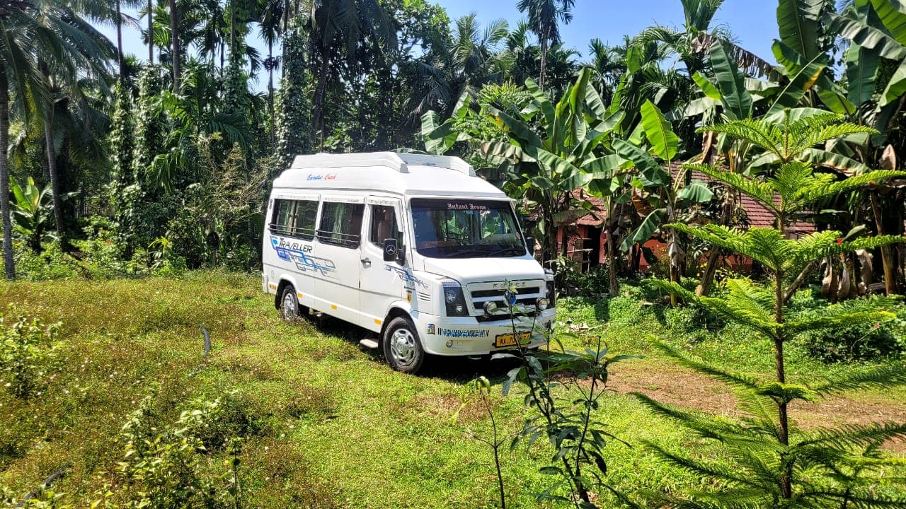 Mangalore Tempo Traveller