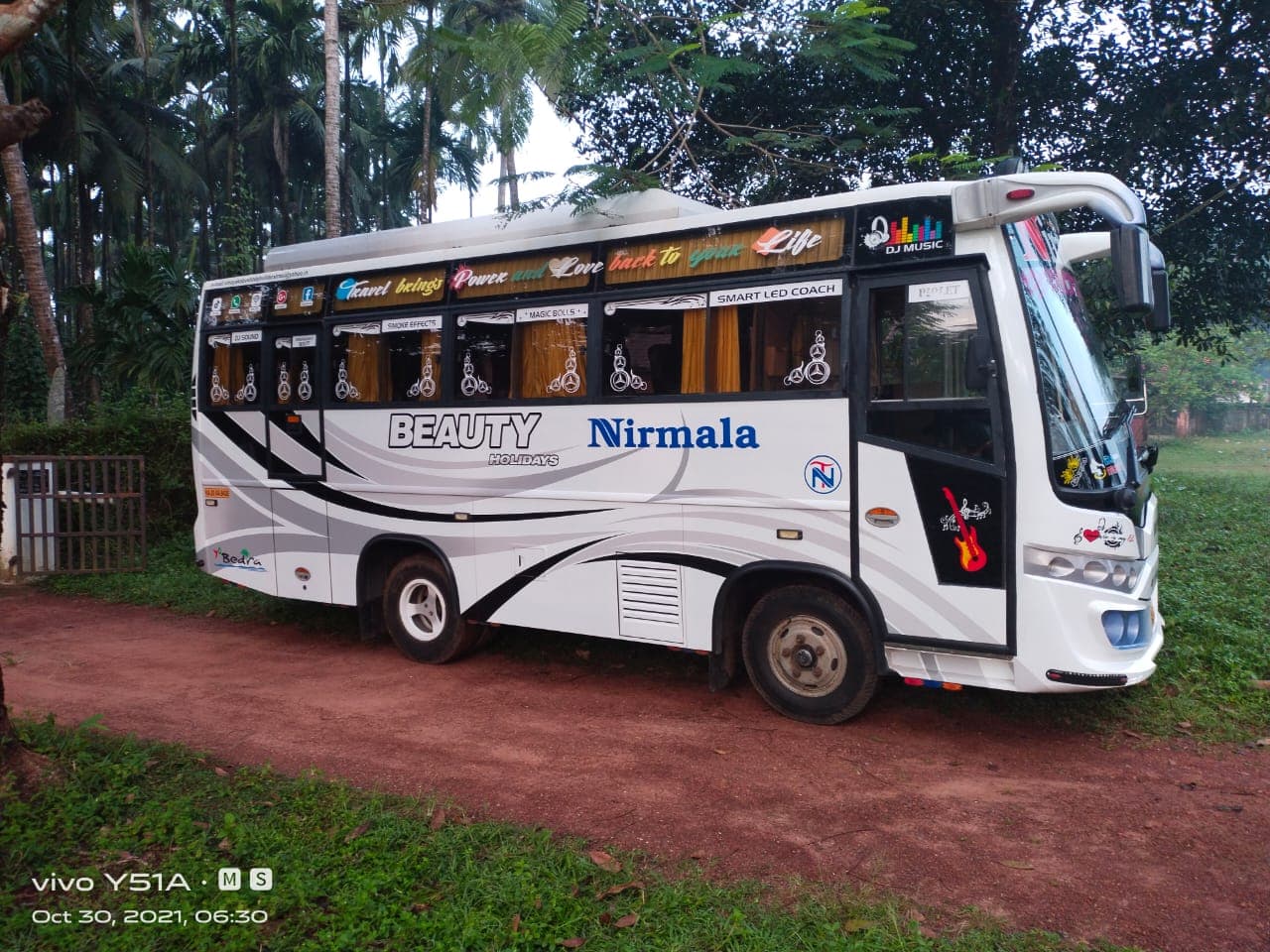 Mangalore to Kollur Mookambika Tempo Traveller Booking