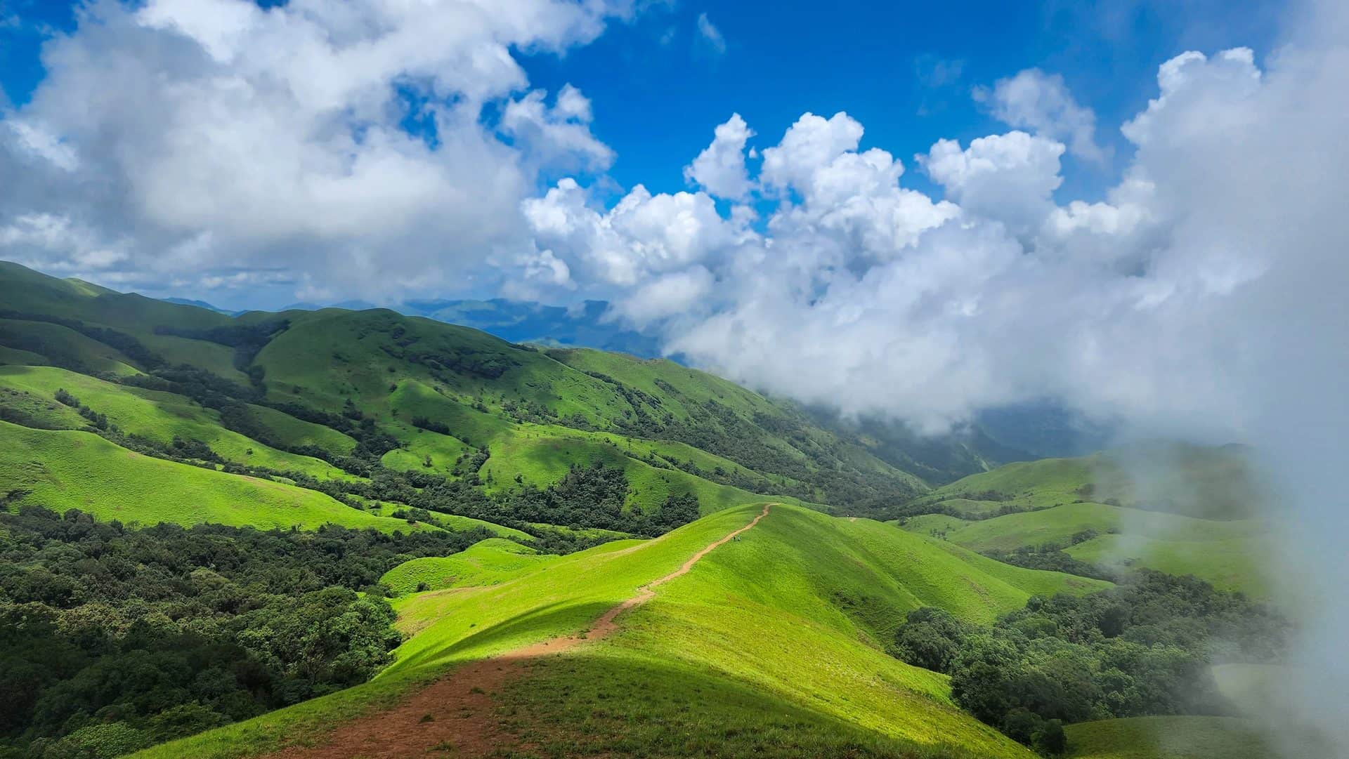Mangalore To Chikmagalur cab